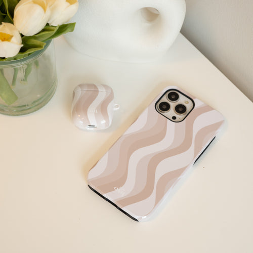 xoxo Wildhearts - AirPods 1 & 2 - Minimal Nude