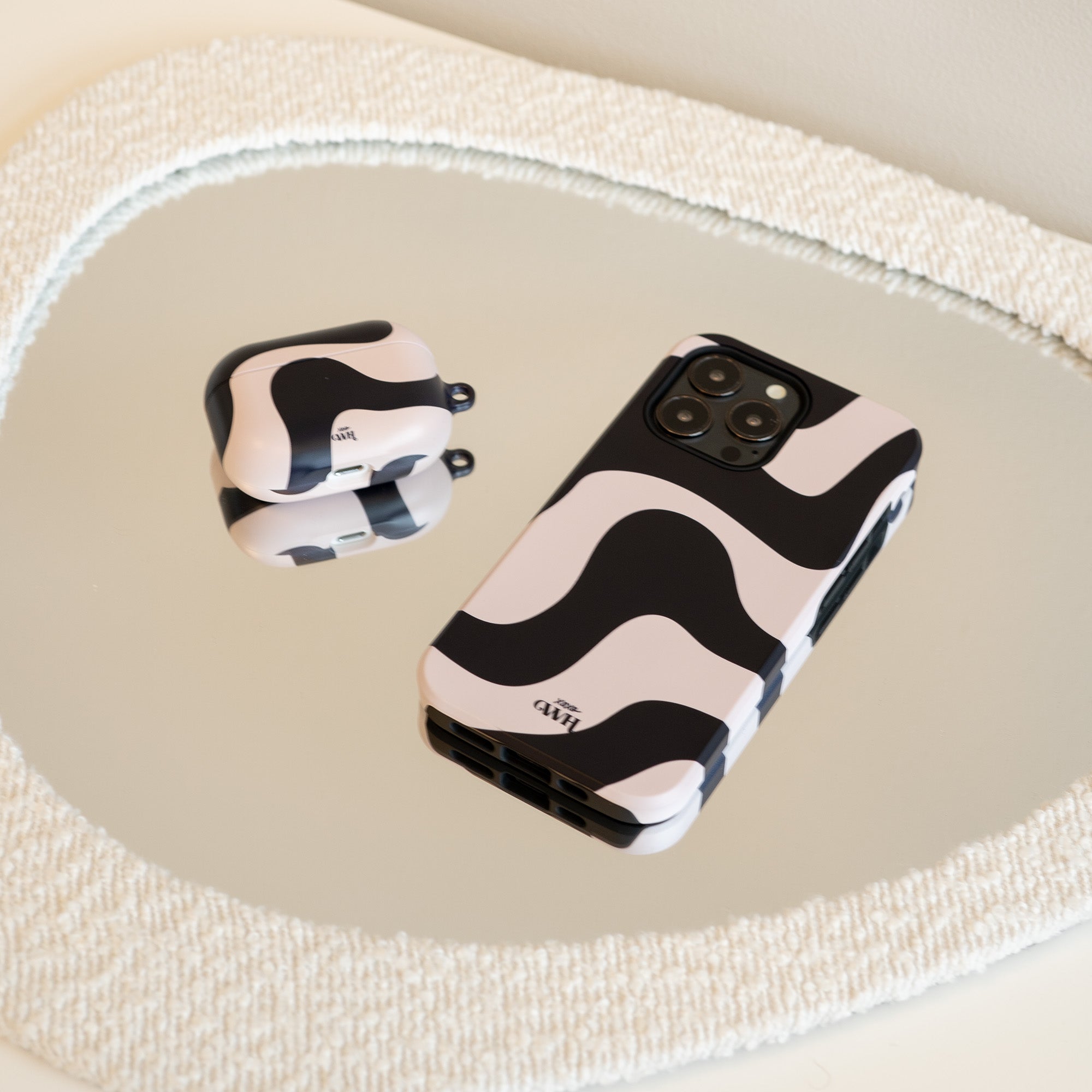 xoxo Wildhearts - AirPods 4 case - Ride With Me