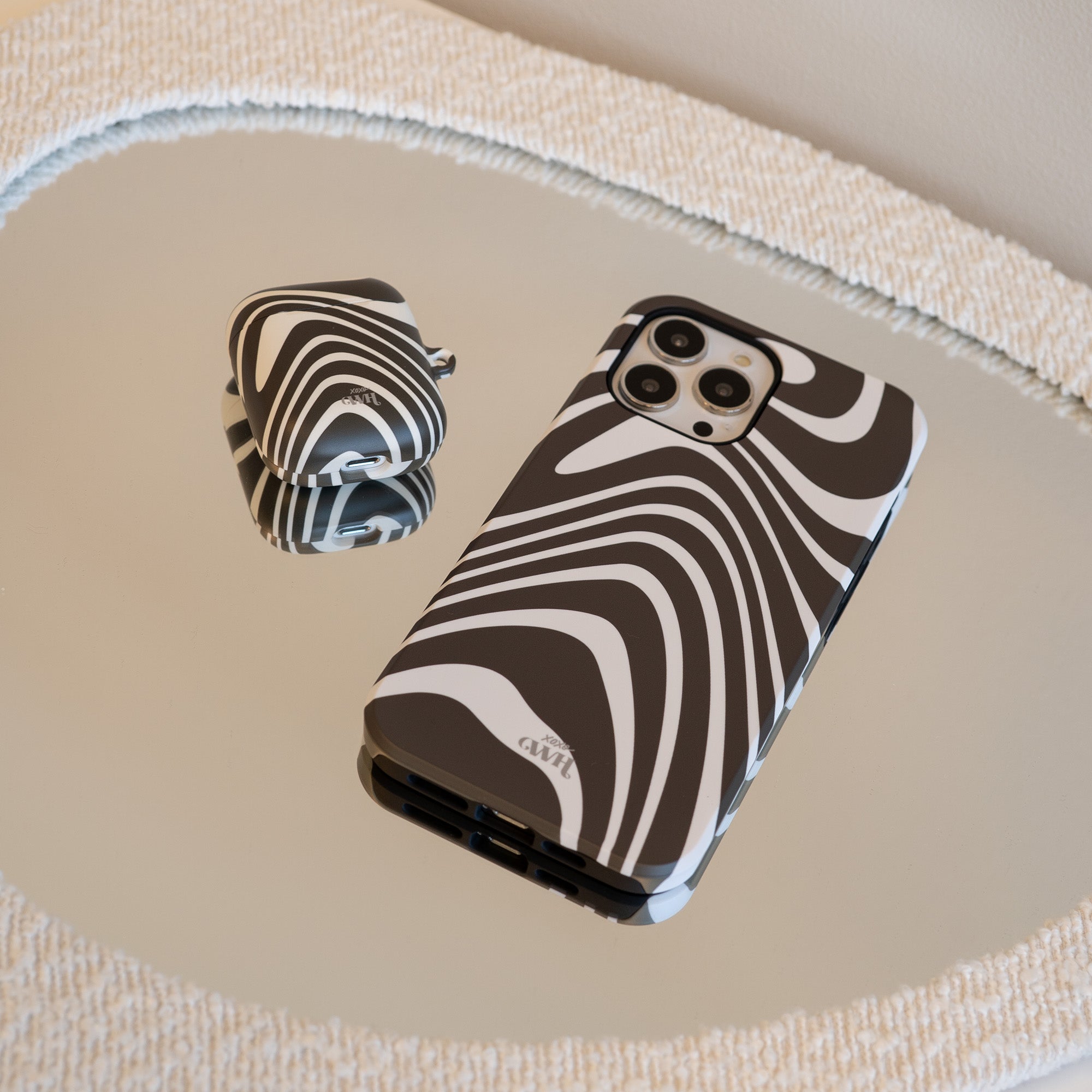 xoxo Wildhearts - Boogie Wonderland Green - AirPods