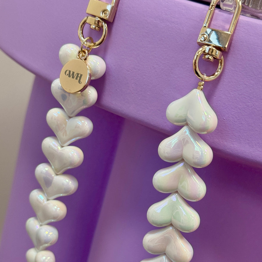 iPhone 17 Pro Max - Funky Hearts (White Metal) Transparant Cord Case