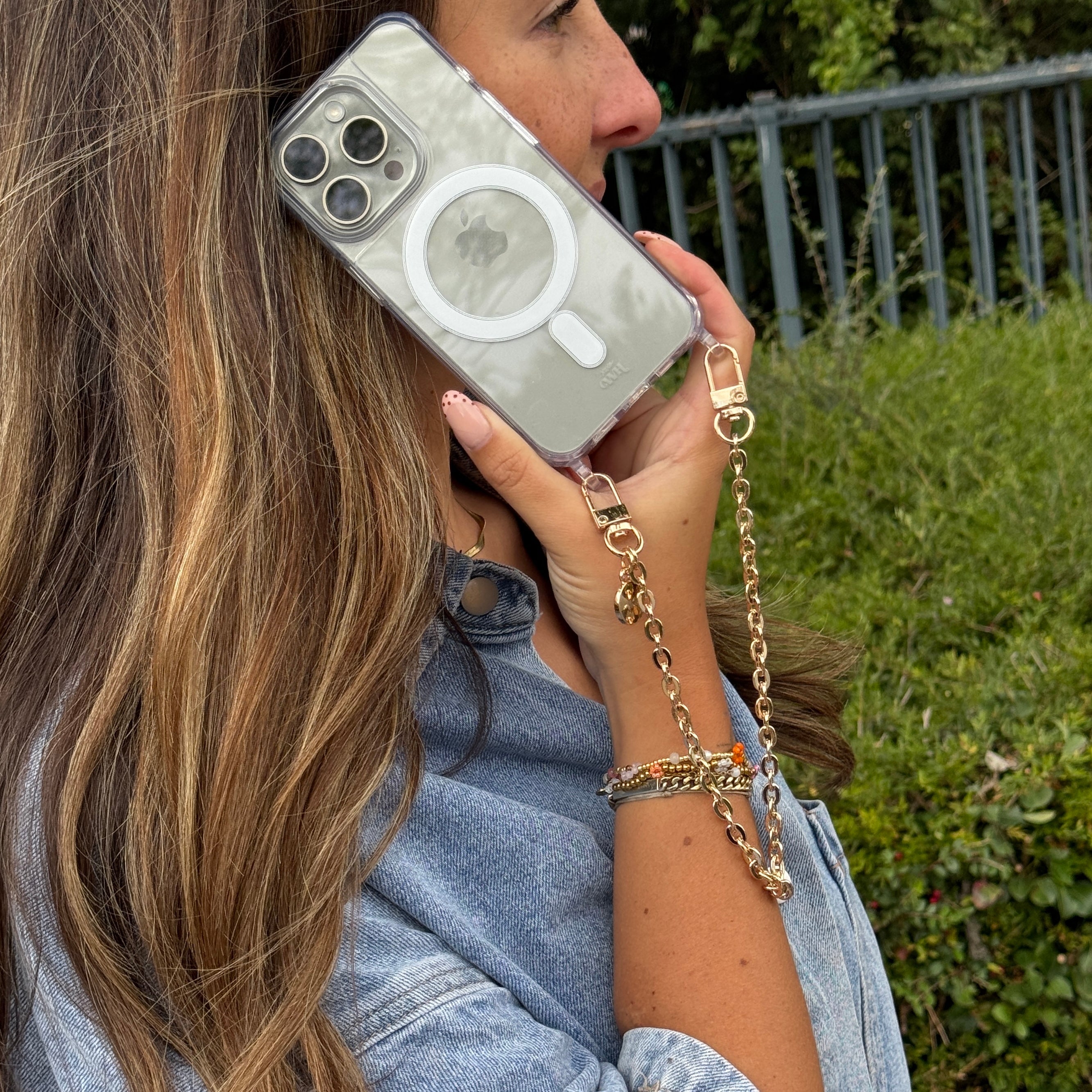 xoxo Wildhearts iPhone 14 Pro - Dreamy MagSafe Cord Case - Short cord