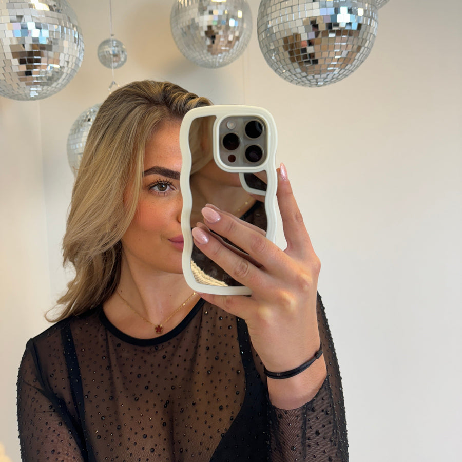 xoxo Wildhearts - Wavy mirror case Creme - iPhone 16 Plus