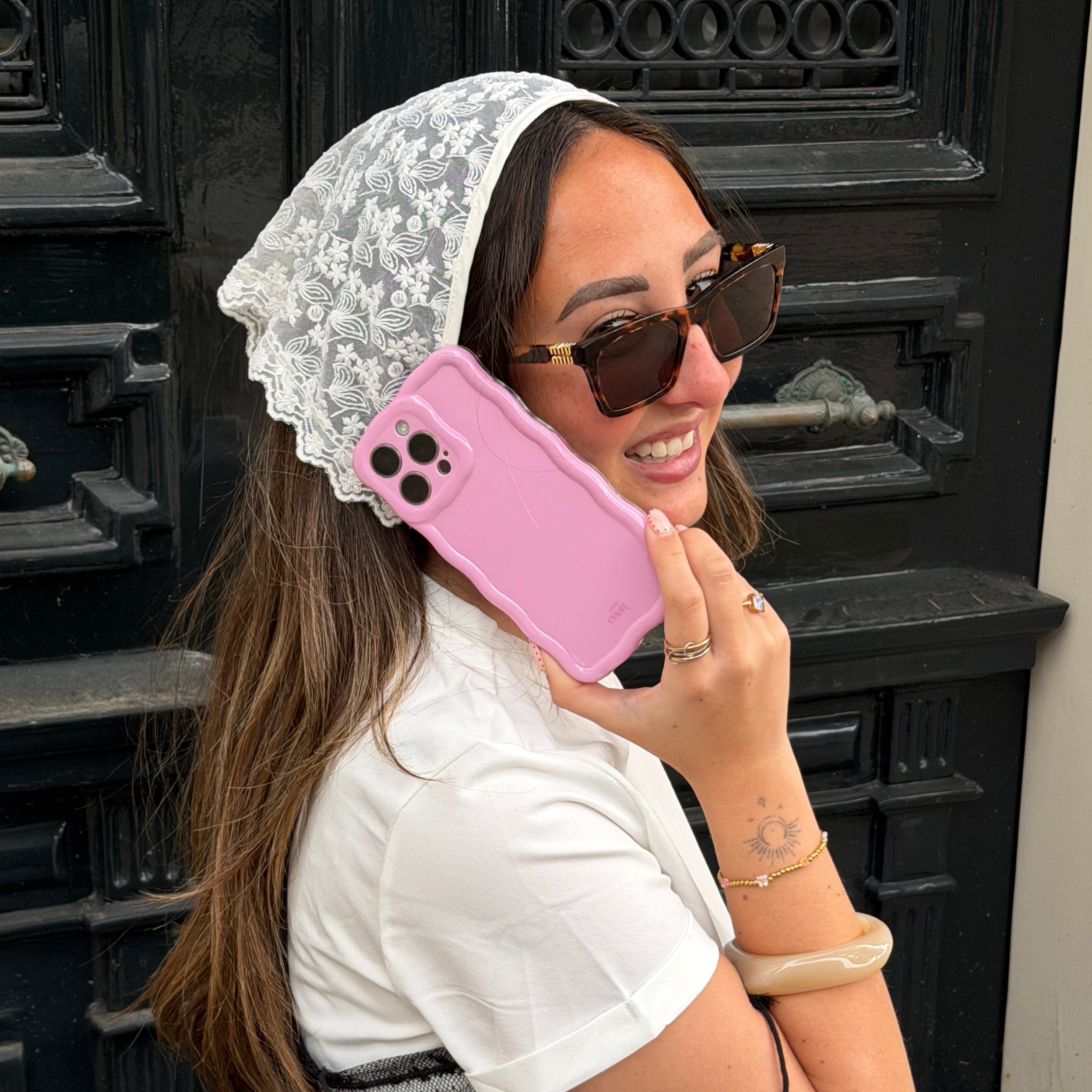 Glossy Wavy Case Bubble Blush - iPhone 15 Pro
