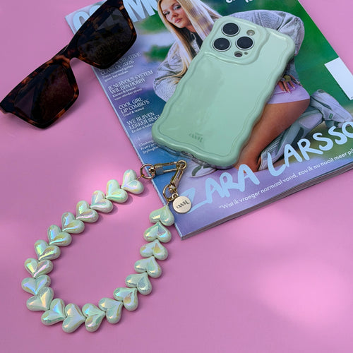 Glossy Wavy Case Sage Sorbet - Funky Hearts Cord - iPhone 17 Pro