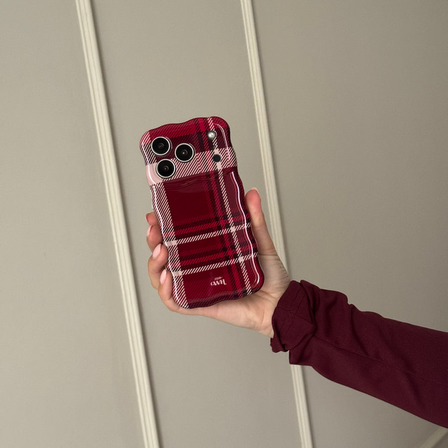 Glossy Wavy Case Winter Nights - iPhone 14 Pro Max