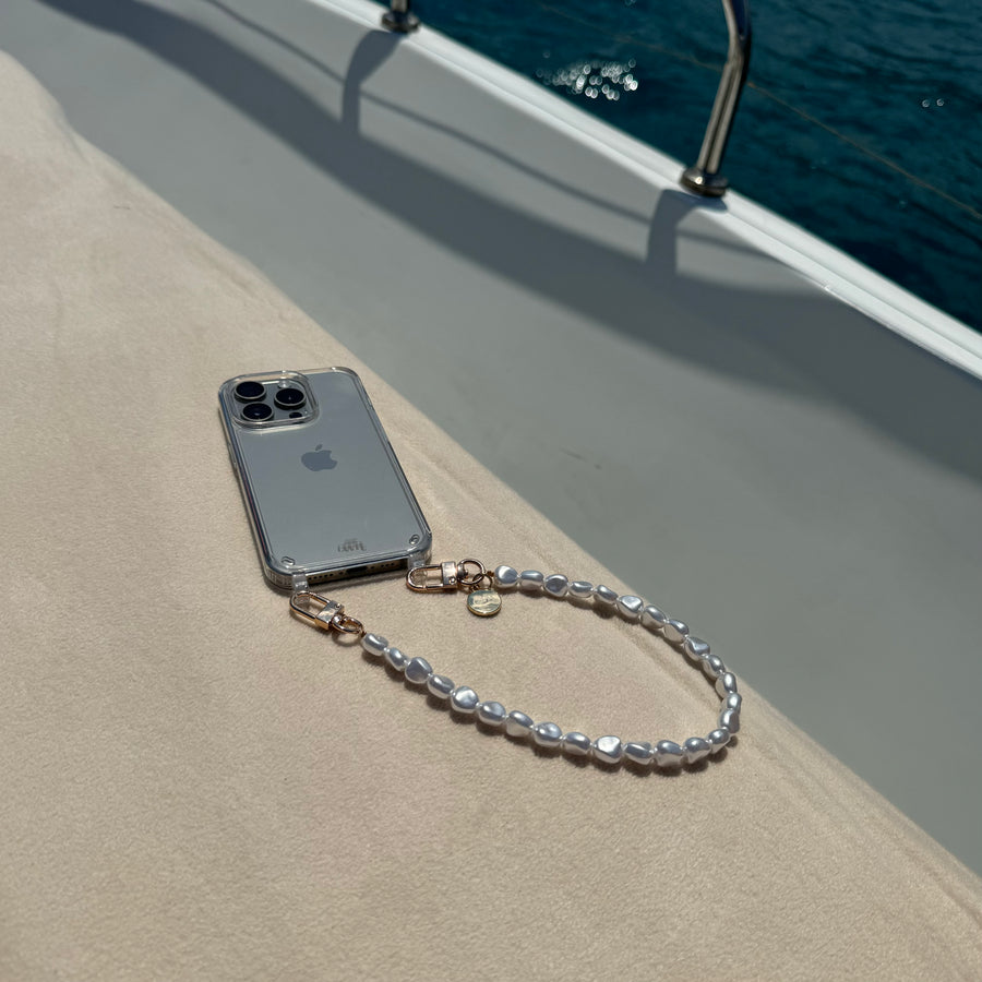 xoxo Wildhearts - iPhone 13 - Pearlfection Transparant Cord Case - Short cord