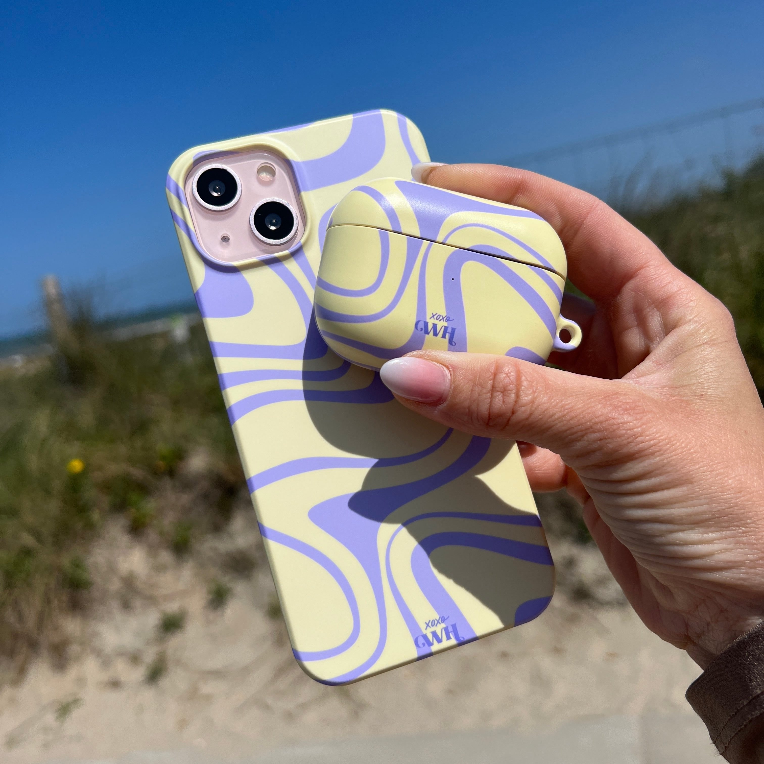 xoxo Wildhearts - AirPods 4 case - Sunny Side Up