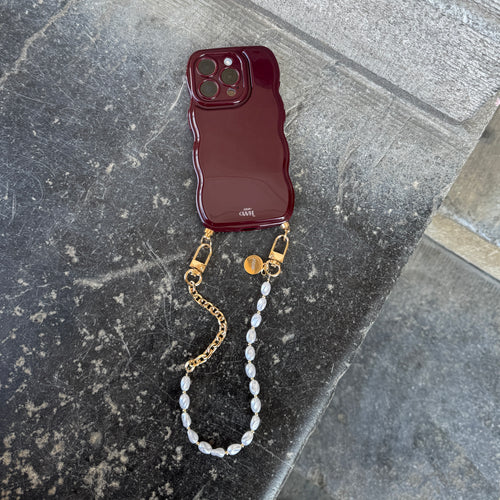 xoxo Wildhearts Glossy Wavy Cord Case Burgundy - Over The Moon (short) - iPhone 16 Pro Max