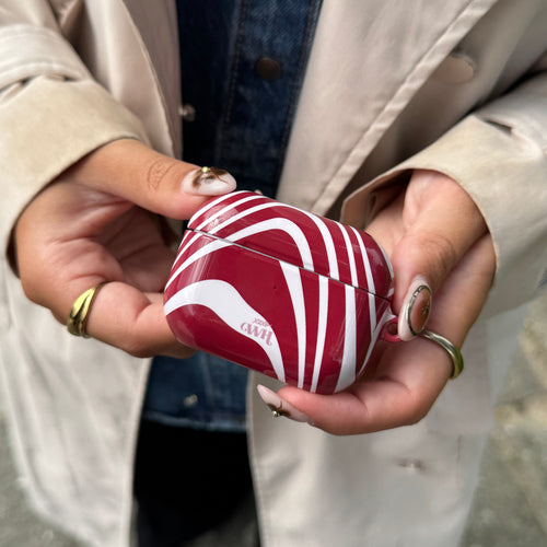 xoxo Wildhearts AirPods 4 - Boogie Wonderland Red