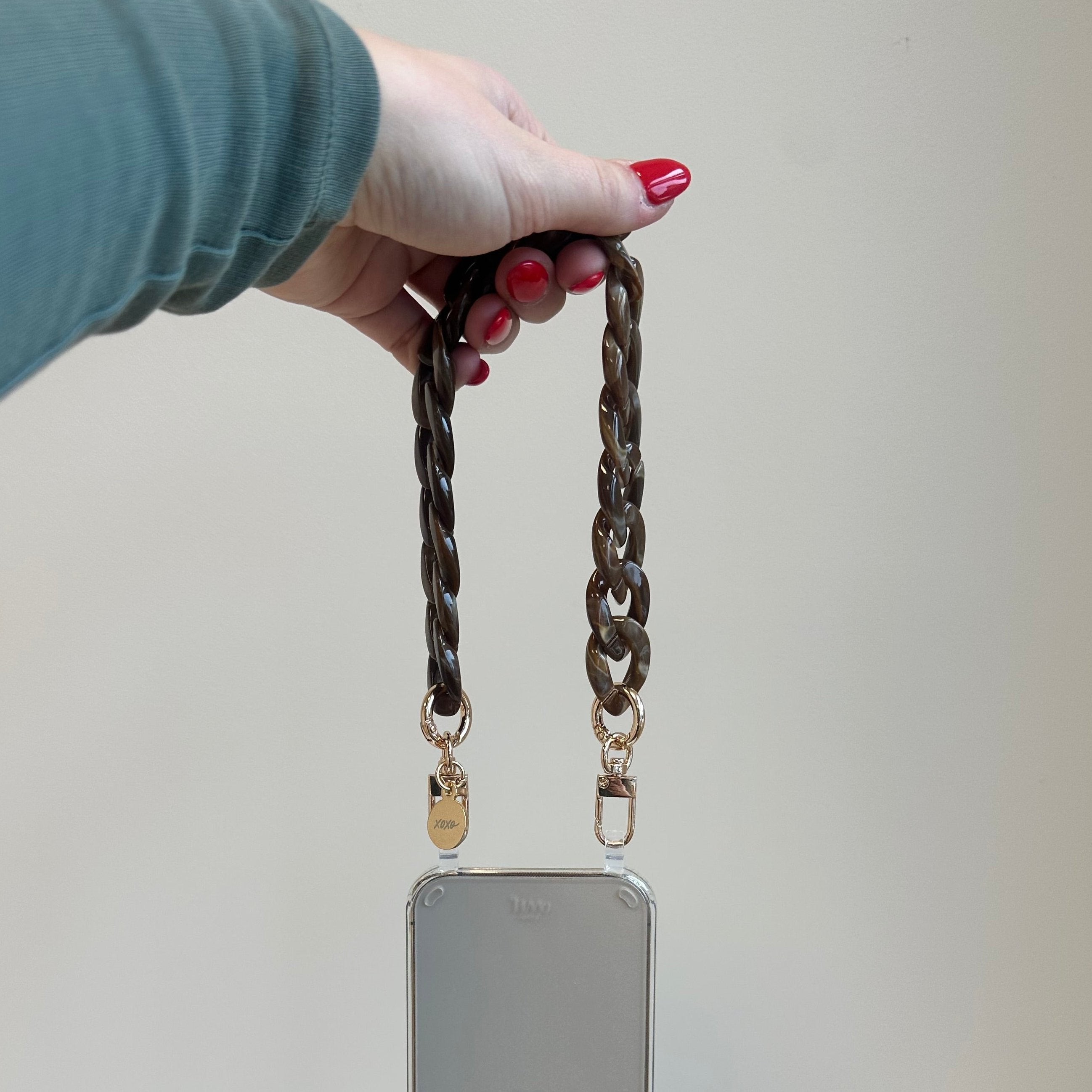 xoxo Wildhearts - iPhone 15 - Brown Chocolate Transparant Cord Case - Short Cord