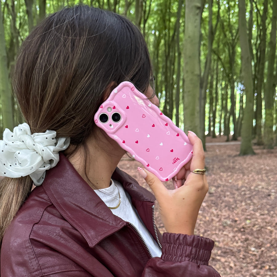 Glossy Wavy Case Love Notes - iPhone 13
