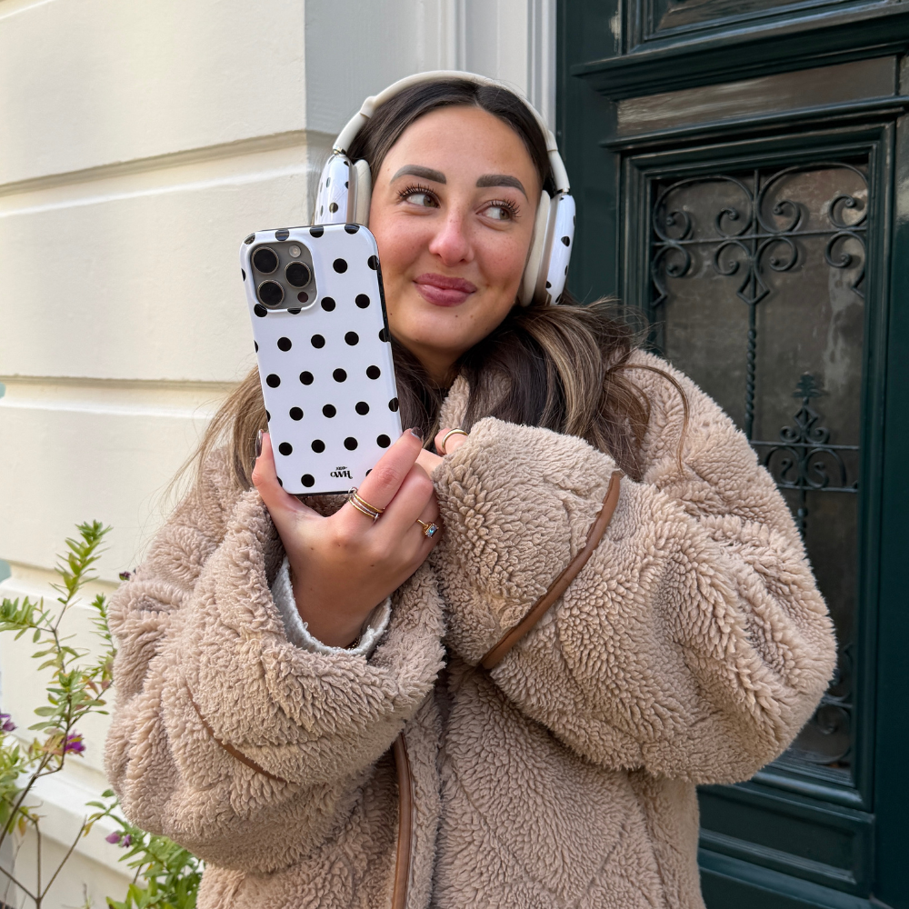 Polka Dots (White) MagSafe - Double Layer