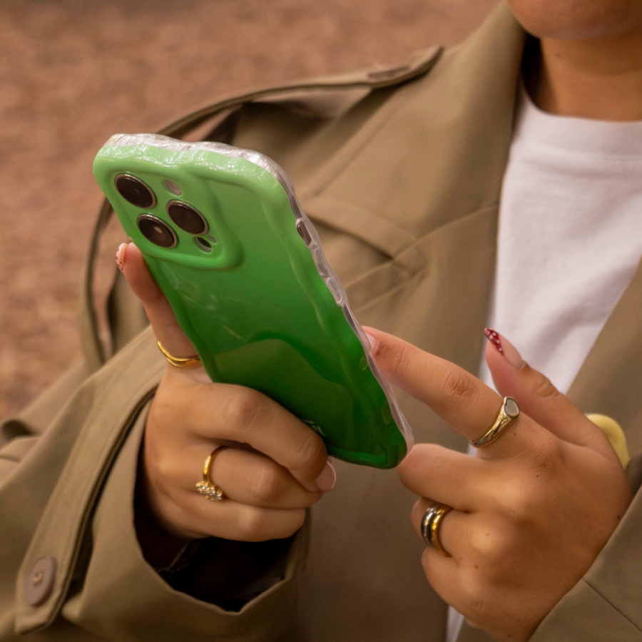 Glossy Wavy Case Matcha Coco - iPhone 14 Pro Max