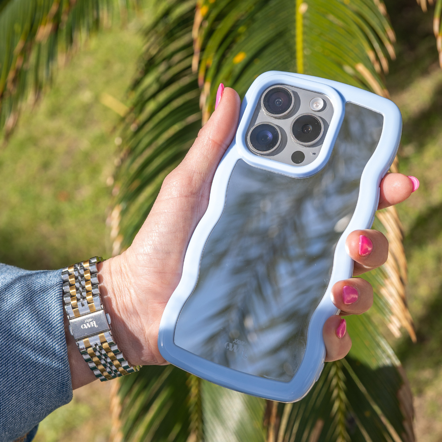 xoxo Wildhearts - Wavy mirror case Blue - iPhone 15 Plus