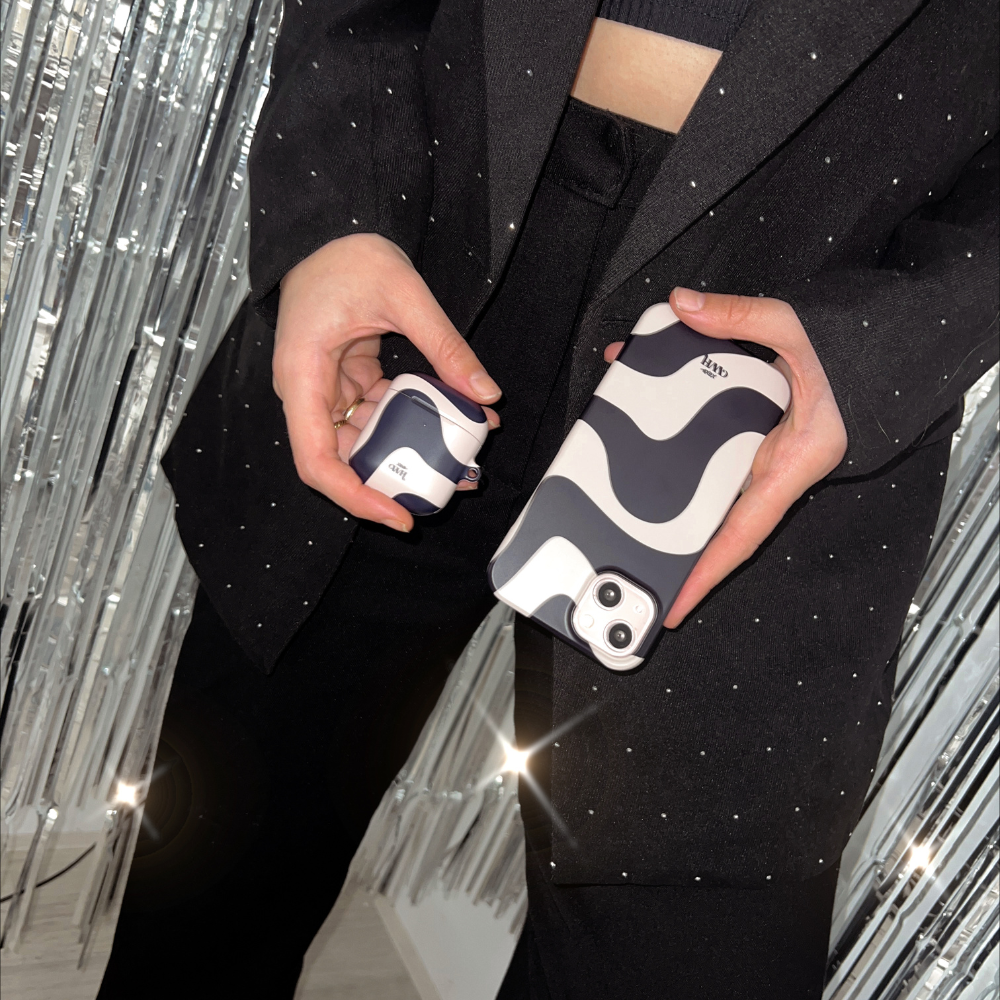 xoxo Wildhearts - AirPods 4 case - Ride With Me