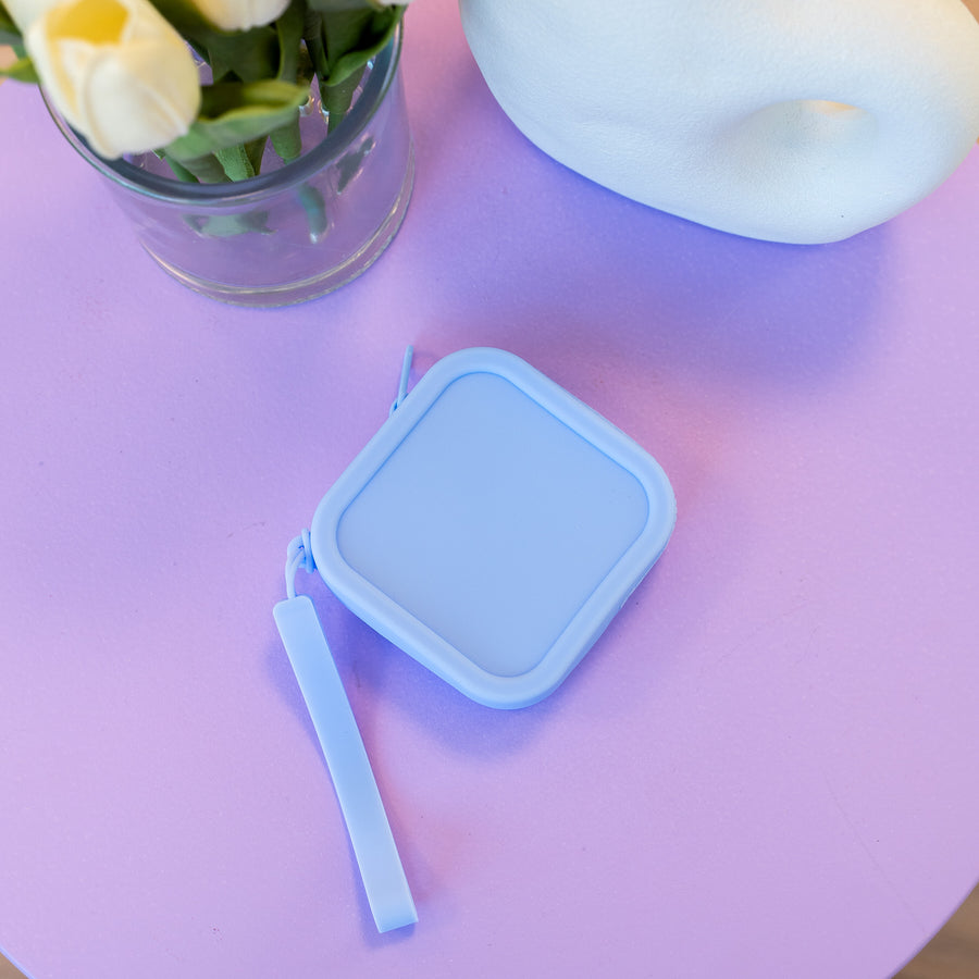 xoxo Wildhearts - Silicone Bag - Light Blue