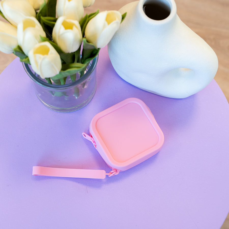 xoxo Wildhearts - Silicone Bag - Pink