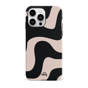 Zwart-beige "Ride With Me" iPhone 16 Pro Max hoesje met abstract golvend patroon en xoxo GWH logo.