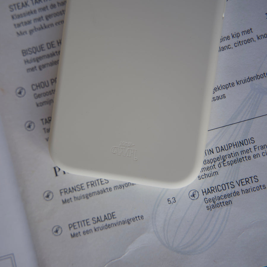 Shockproof silicone case Beige - iPhone 17