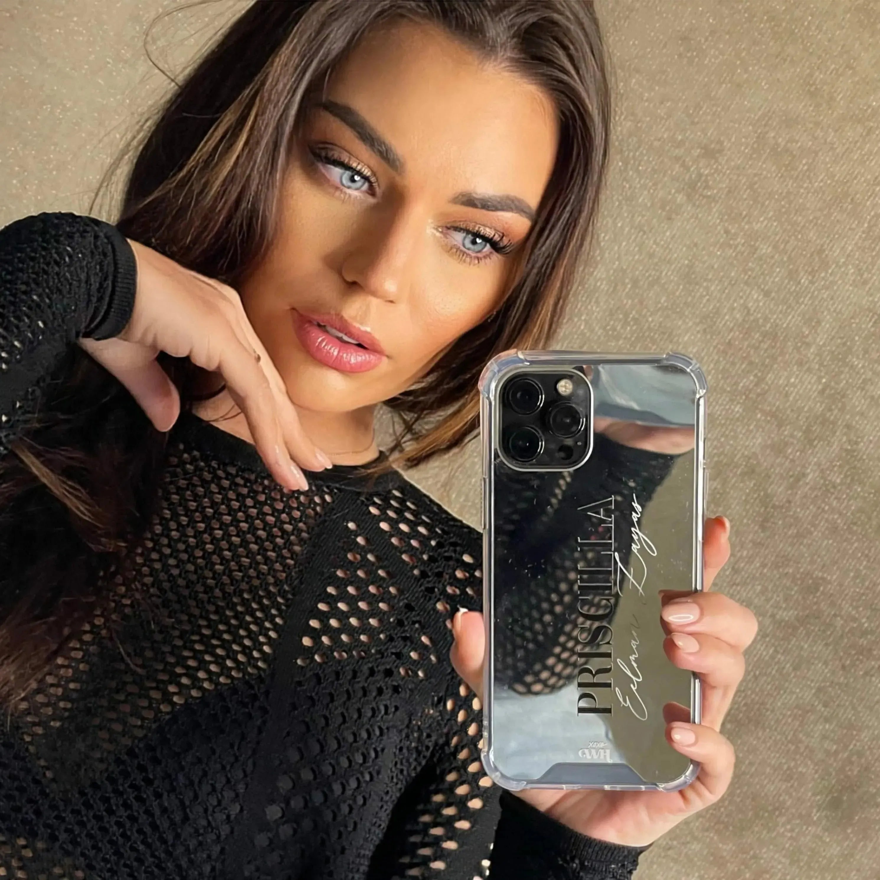 xoxo Wildhearts iPhone 17 - Personalized Mirror Case