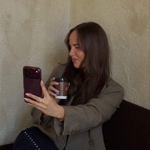 Clear Case Burgundy - iPhone 18 Pro