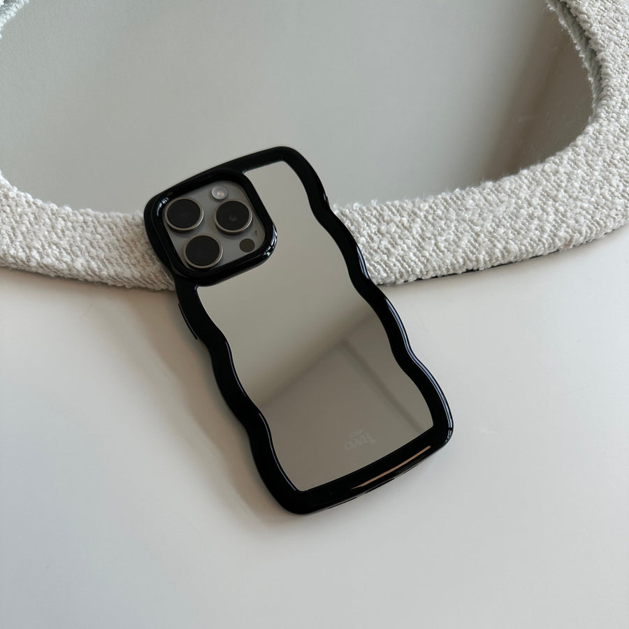 xoxo Wildhearts - Wavy mirror case Black - iPhone 15