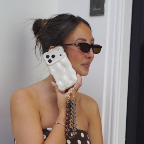 Bubbly case Cloud Dancer - Funky Hearts Cord (Leopard) - iPhone 15 Plus