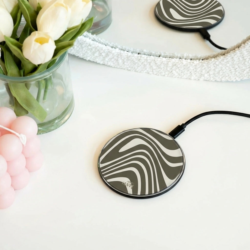 xoxo Wildhearts Wireless Charger - Boogie Wonderland Green
