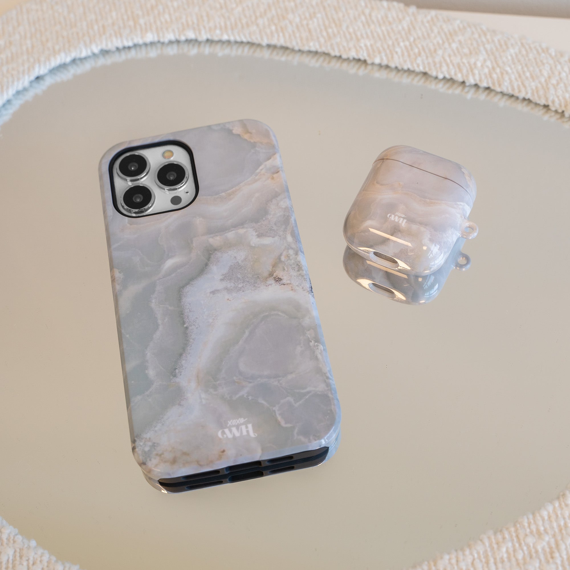 xoxo Wildhearts - AirPods 1 & 2 - Marble Green Illusion