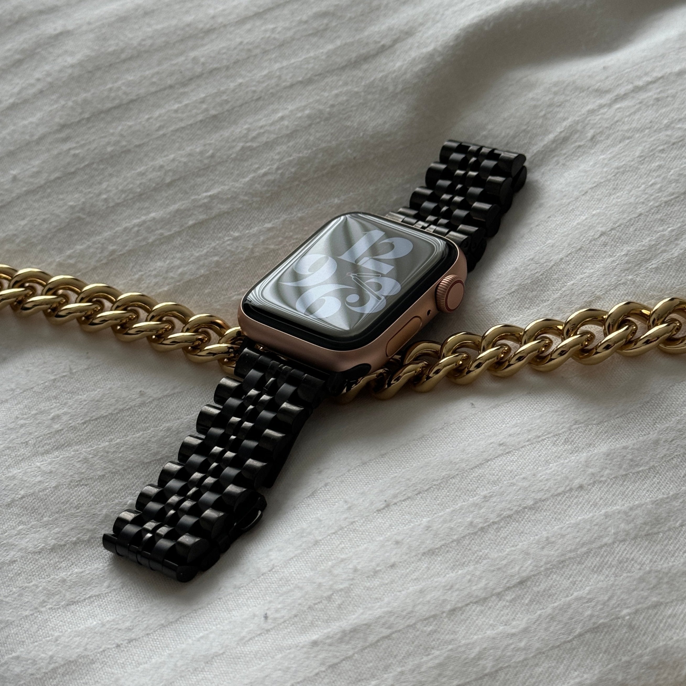 xoxo Wildhearts - Apple Watch stalen bandje zwart - 38/40/41/42mm
