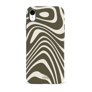iPhone XR hoesje met groovy groen en off-white wervelpatroon, gemaakt van stevig hard kunststof.