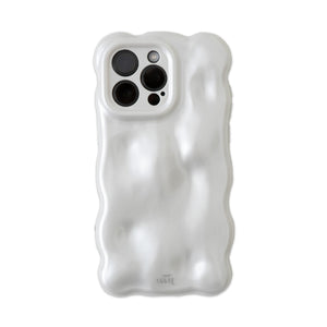 xoxo Wildhearts - Bubbly case White