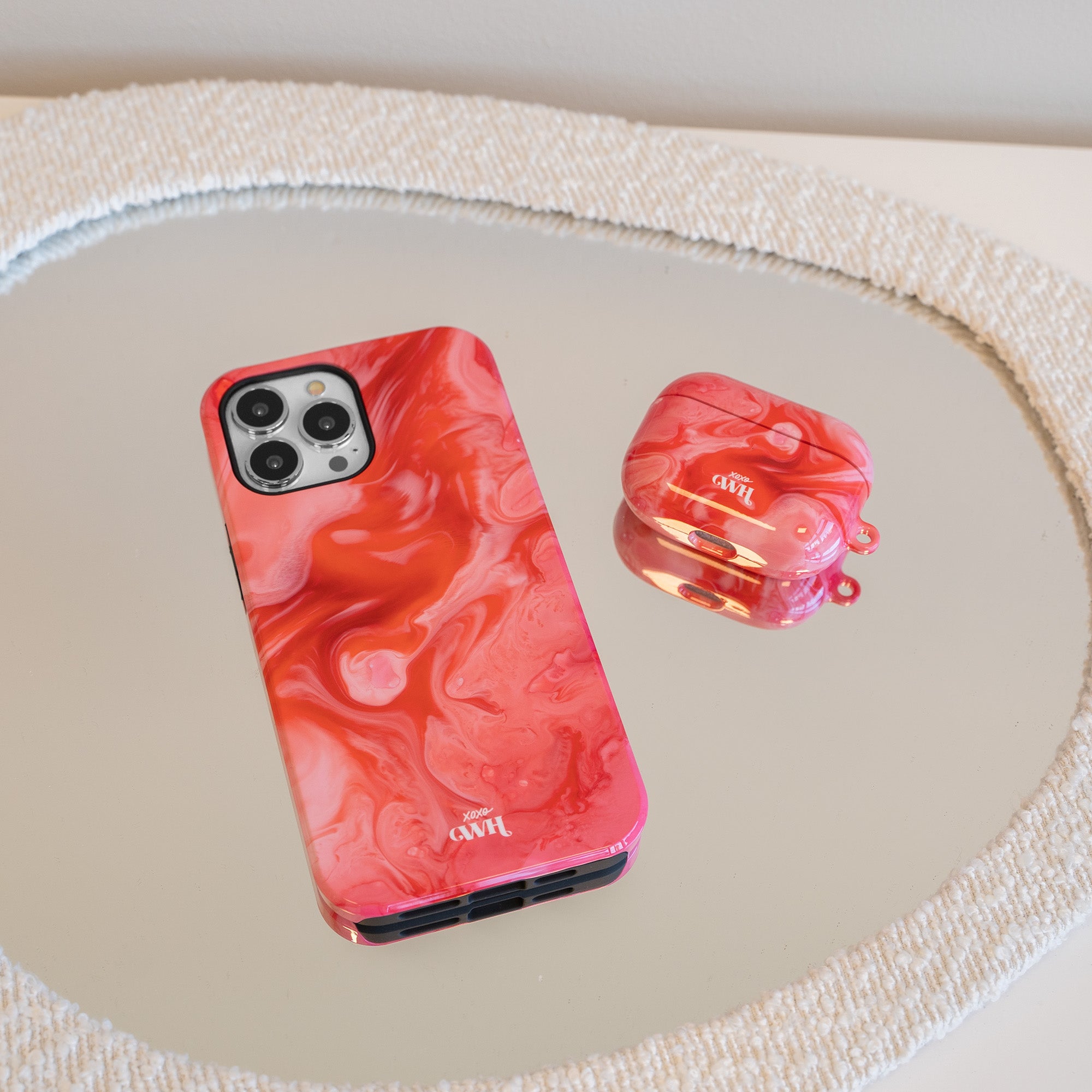 xoxo Wildhearts - AirPods Pro 2 - Marble Red Lips