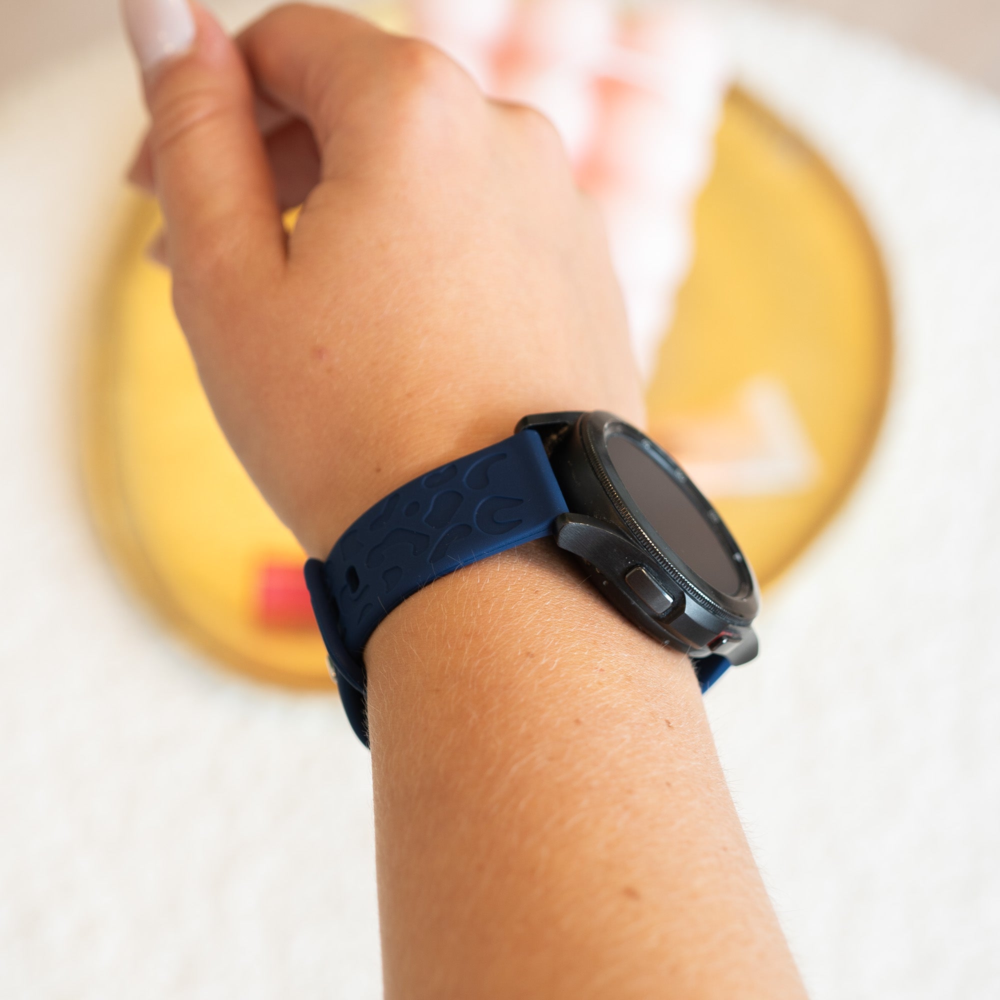 xoxo Wildhearts - Samsung Galaxy Watch 4 Classic 42mm siliconen bandje Leopard Print - midnight blue