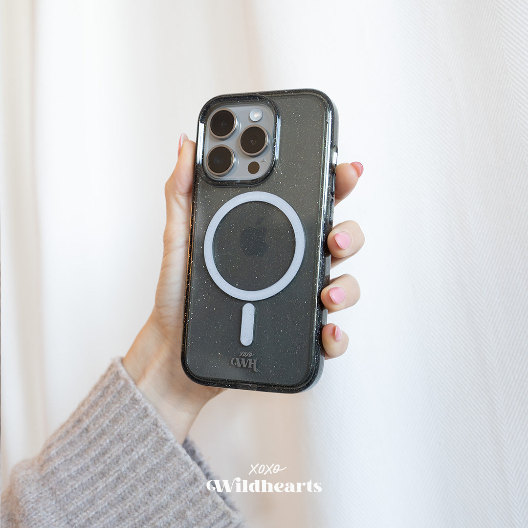 xoxo Wildhearts - Sparkle Away Black MagSafe - iPhone 15 Pro
