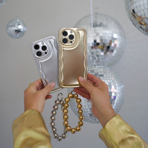 xoxo Wildhearts - Wavy case Gold met Goldy beads (easy cord)