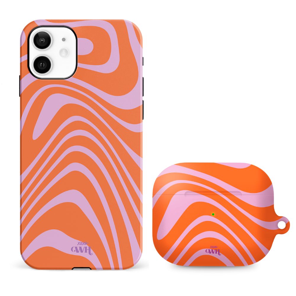 xoxo Wildhearts - xoxo Wildhearts telefoonhoesje geschikt voor iPhone 11 met AirPods Pro (2) hoesje - set - Boogie Wonderland Orange - Double Layer - Telefoonhoesje met dubbele beschermlaag - Hoesje met golvend patroon - Golven - Oranje met Paars