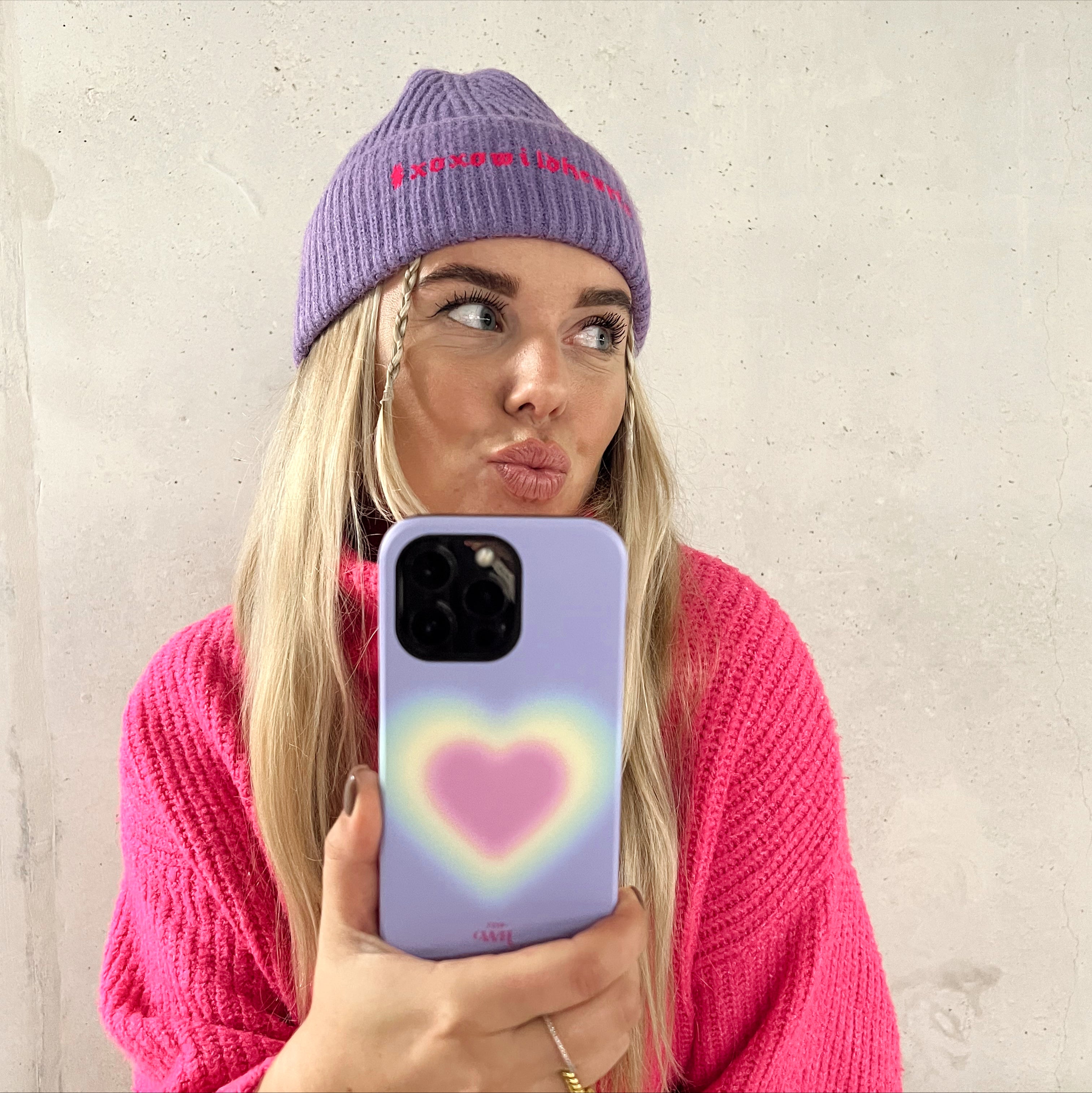 xoxo Wildhearts - Daydreamer - iPhone 13 Pro