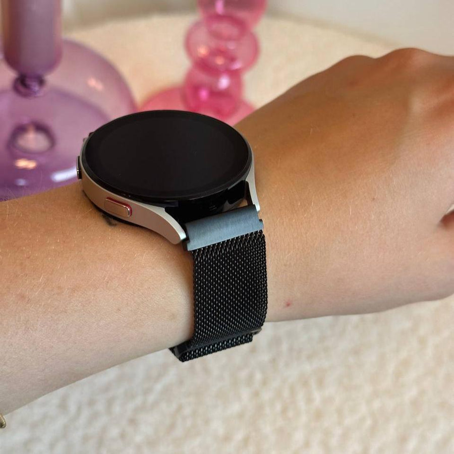 xoxo Wildhearts - Huawei Watch GT (1) Active milanees bandje (zwart)