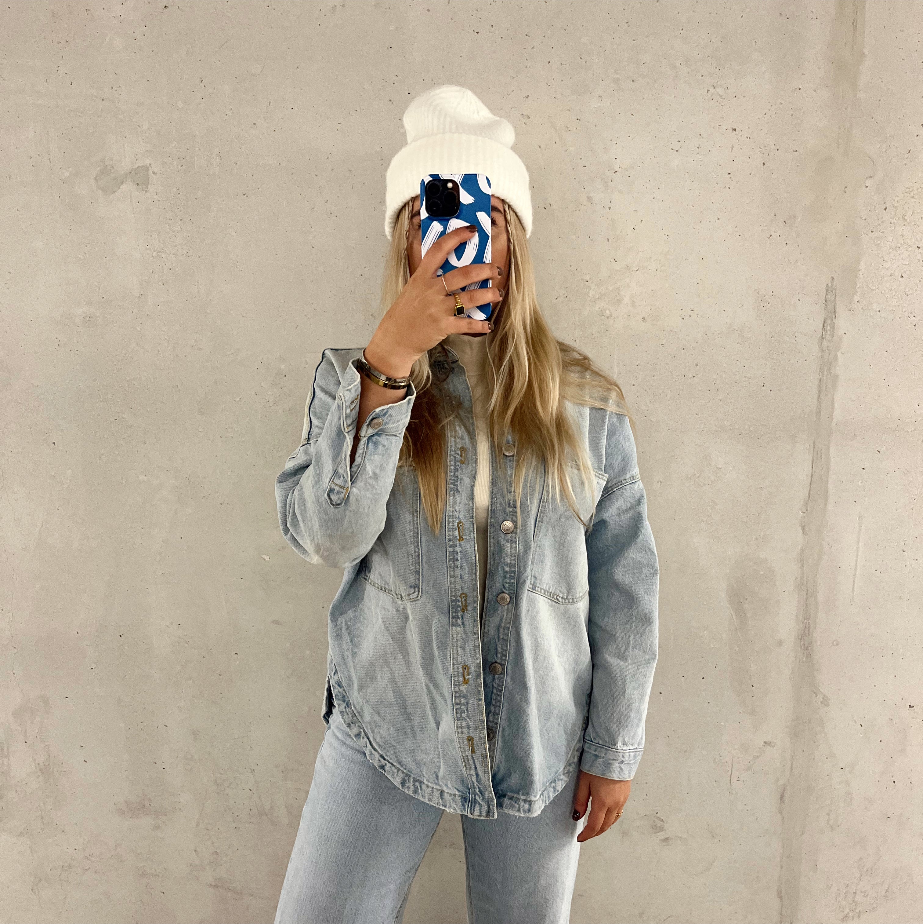 xoxo Wildhearts - Can't Talk Now Blue - iPhone 14 Pro Max