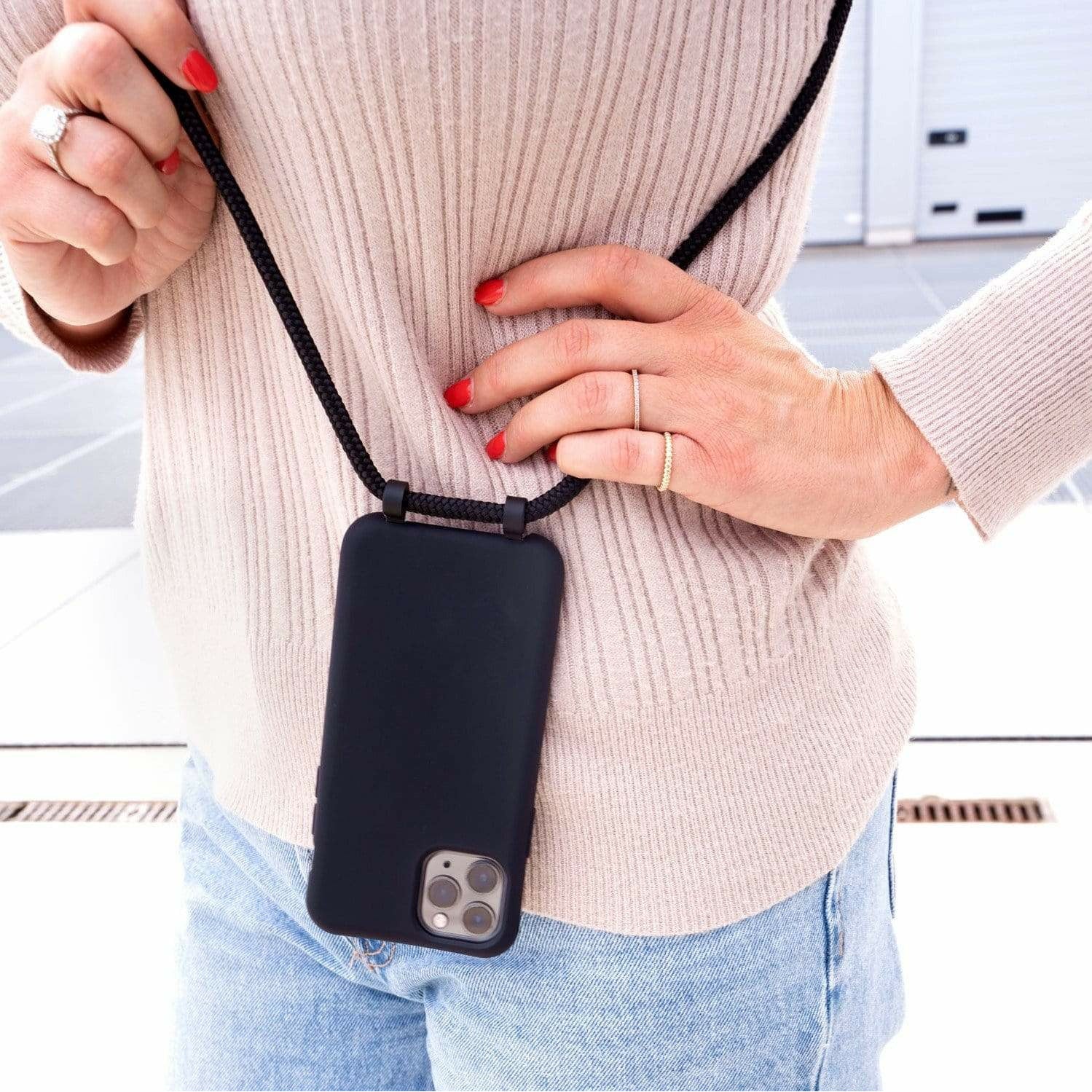 iPhone 11 Pro - Wildhearts Silicone Forever Black Cord Case iPhone 11 Pro